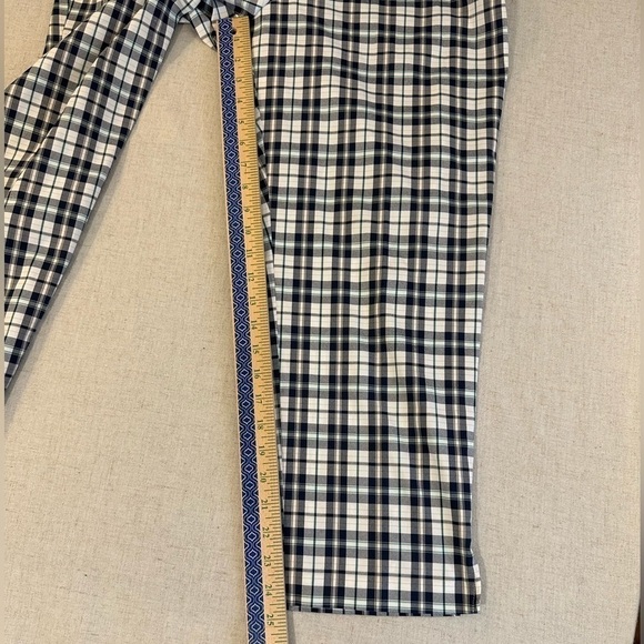 Izod Flat Front Capri Golf Pant Size 10 - Picture 11 of 12